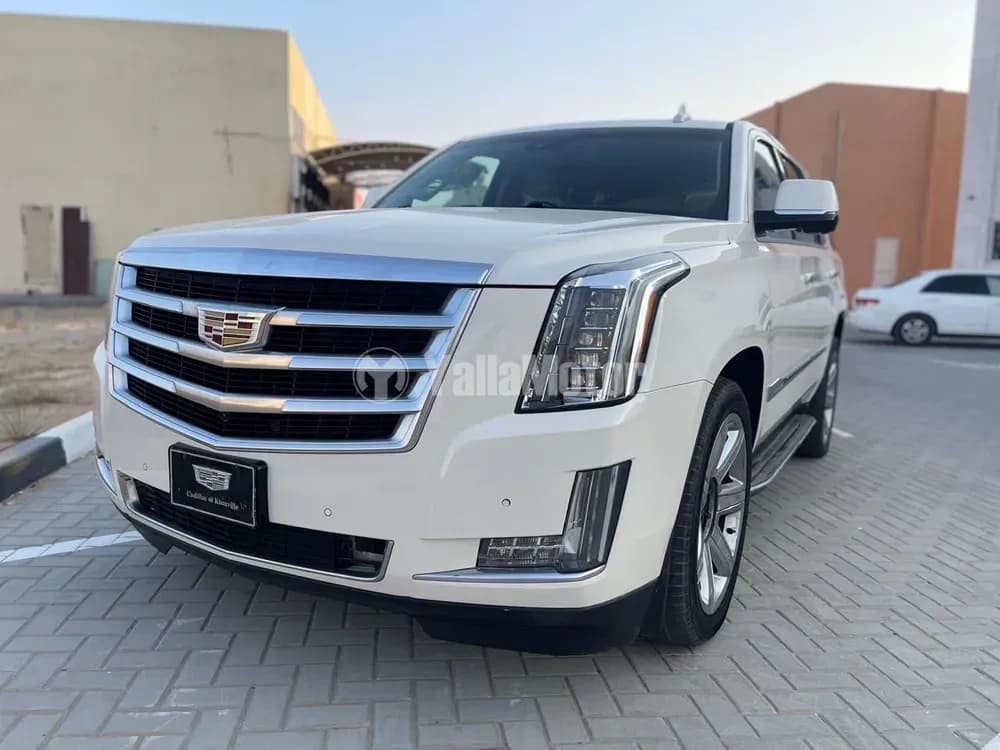 Used Cadillac Escalade 6.2L Platinum 2015