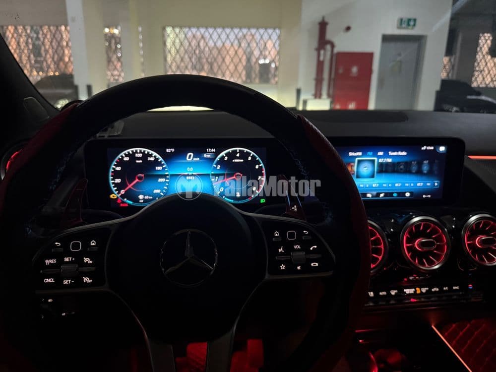 مستعملة مرسيدس بنز جي ال أي 250 4MATIC 2021