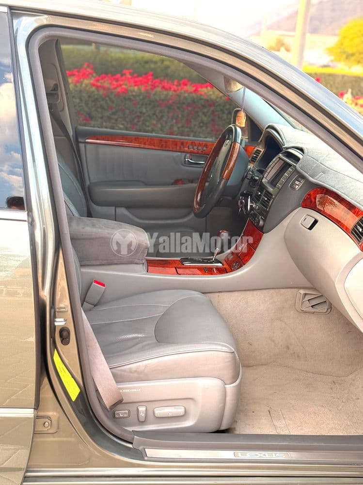 مستعملة لكزس LS 430 2005