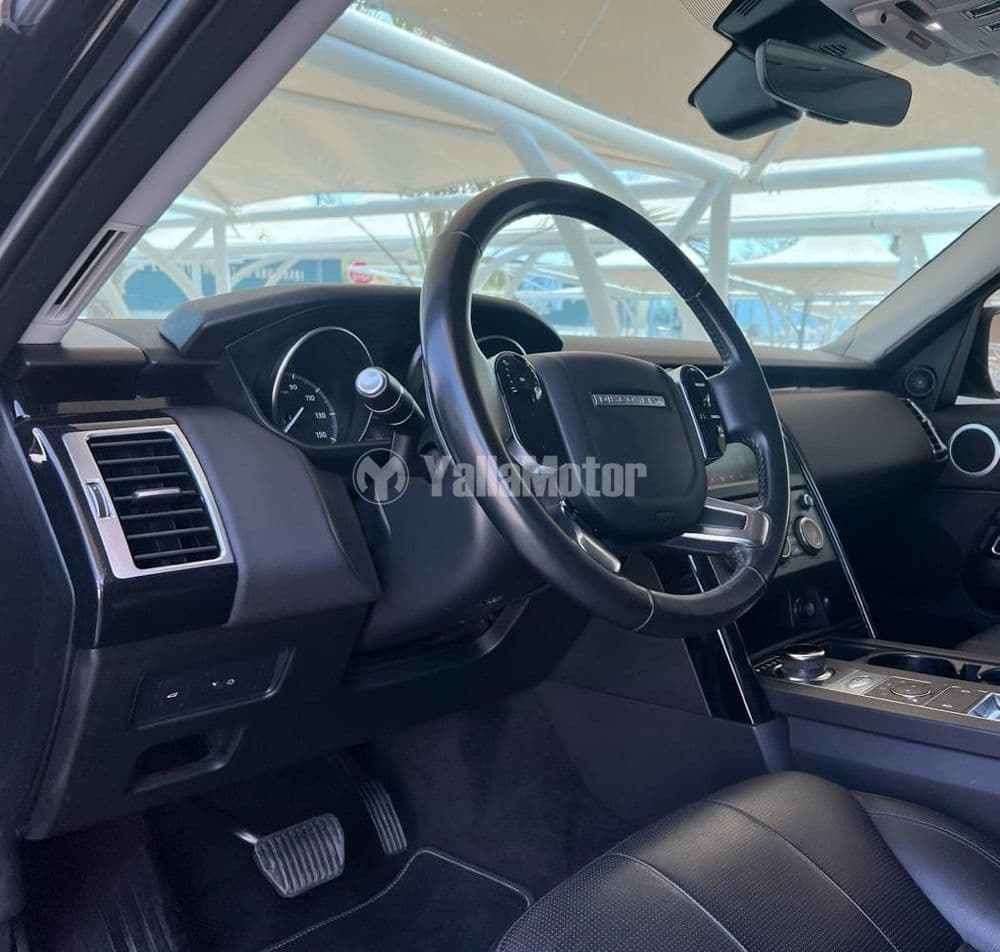 مستعملة لاند روفر ديسكفري 3.0L SC V6 SE 2019