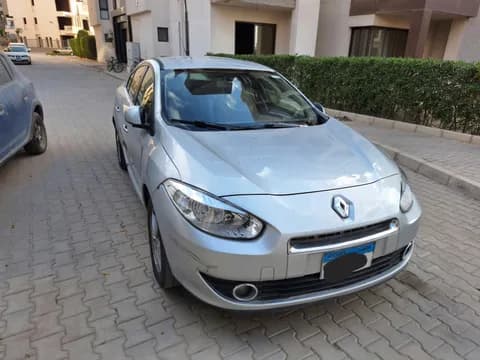 مستعملة رينو فلوينس 1.6L SE 2012 مستعملة رينو فلوينس 1.6L SE 2012 used_cars.forSale