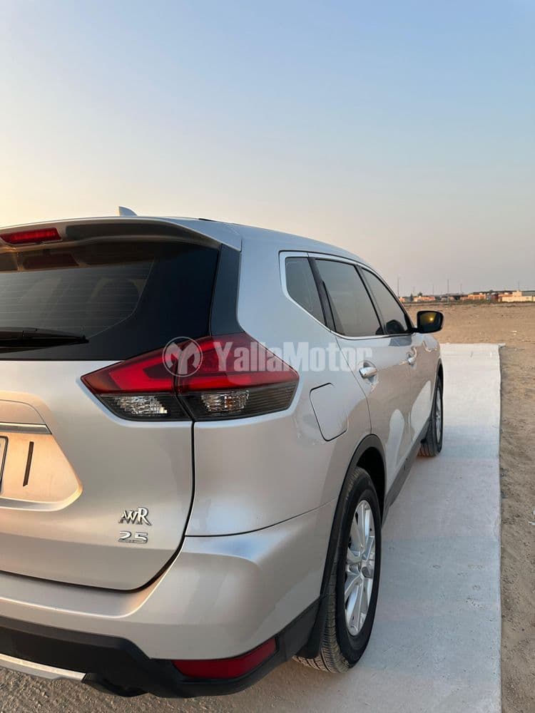 نيسان إكس تريل 2.5 S 2WD 2021 مستعملة