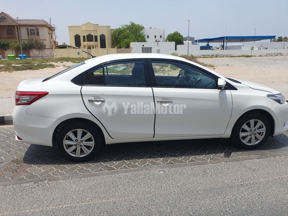 Used Toyota Yaris 1.5L SE 2016