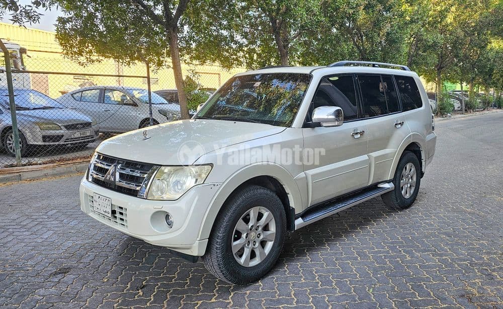 Used Mitsubishi Pajero 3.5L 5 Door Full 2013