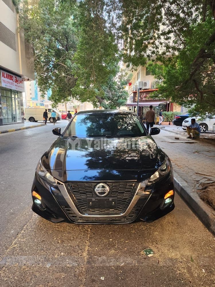 Used Nissan Altima 2.5 Sport 2020