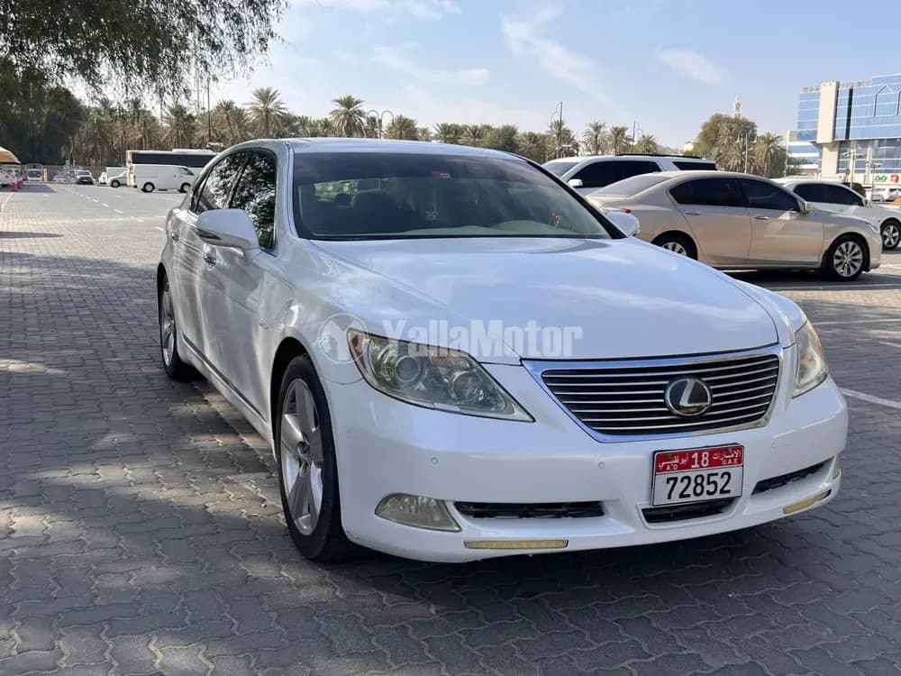 Used Lexus LS 460 4 door 4.6L SWB 2007