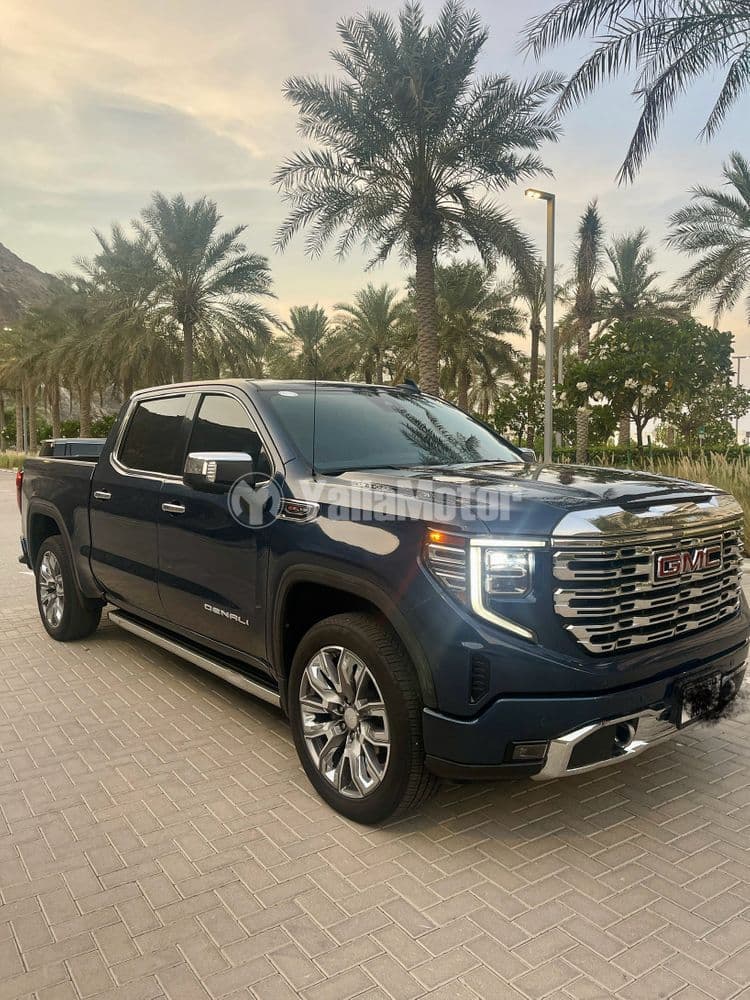 Used GMC Sierra HD Denali 2023