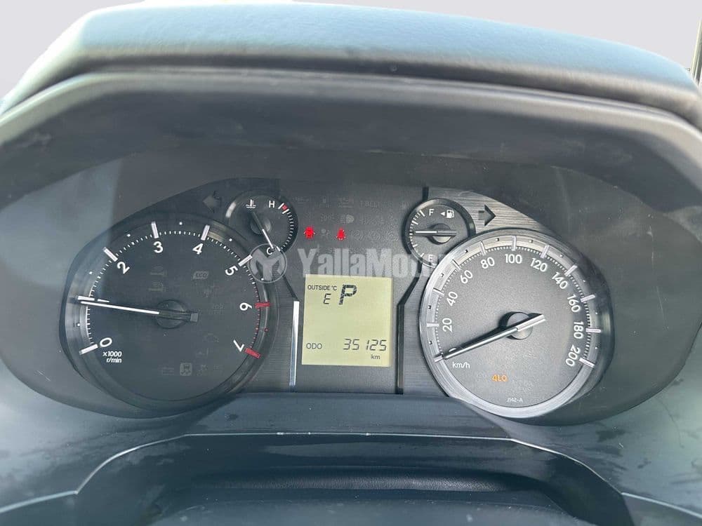 Used Toyota Land Cruiser Prado 5 Door 4.0L Automatic 2011