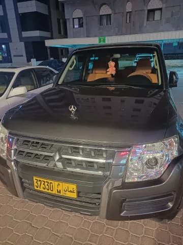 Used Mitsubishi Pajero 3.8L 5 Door Full 2015 Used Mitsubishi Pajero 3.8L 5 Door Full 2015 for sale