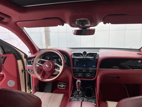 Used Bentley Bentayga 4.0L V8 2021 Used Bentley Bentayga 4.0L V8 2021 used_cars.forSale