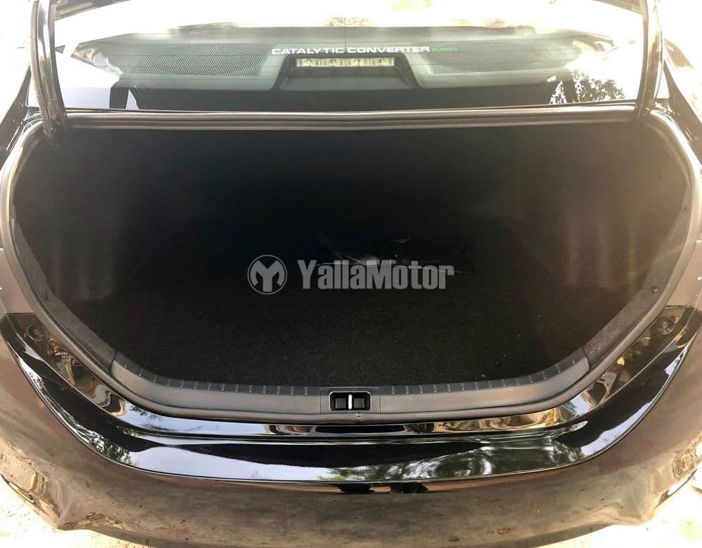 Used Toyota Corolla 1.8L Smart 2015