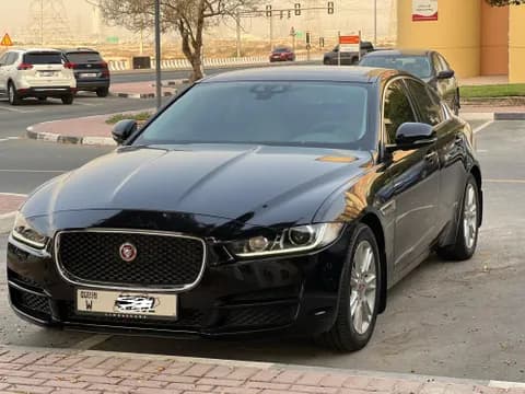 Used Jaguar XE 2.0T Prestige 200 PS 2017 Used Jaguar XE 2.0T Prestige 200 PS 2017 used_cars.forSale