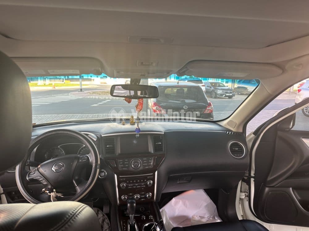 Used Nissan Pathfinder 3.5L SL 4WD 7 Seater 2016