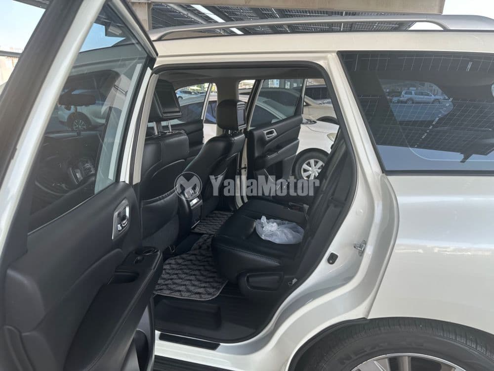 Used Nissan Pathfinder 3.5L SL 4WD 7 Seater 2016