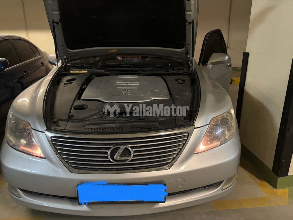 لكزس أل أس 460 ل 2008 مستعملة