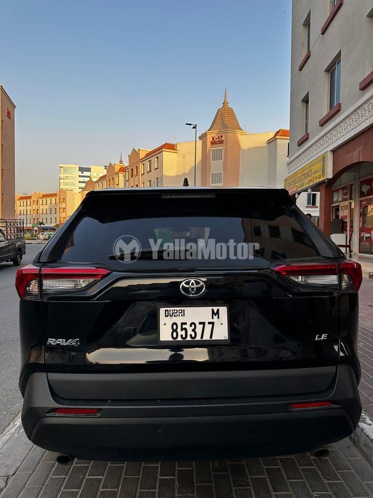 Used Toyota Rav4 2.5L LE Hybrid AWD 2020