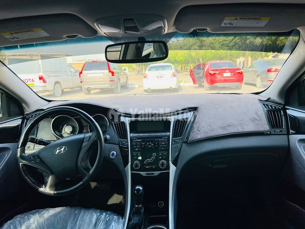 هيونداي سوناتا 2.0L 2011 مستعملة