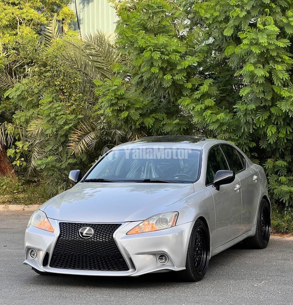 لكزس IS250 2008 مستعملة