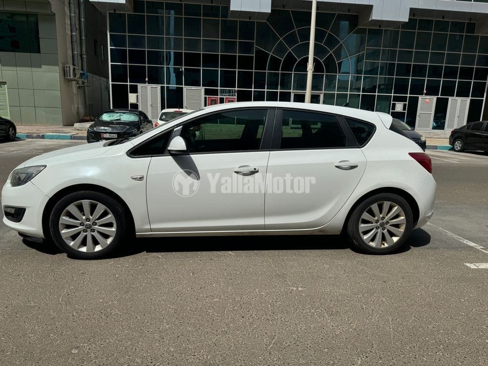 Used Opel Astra 2015