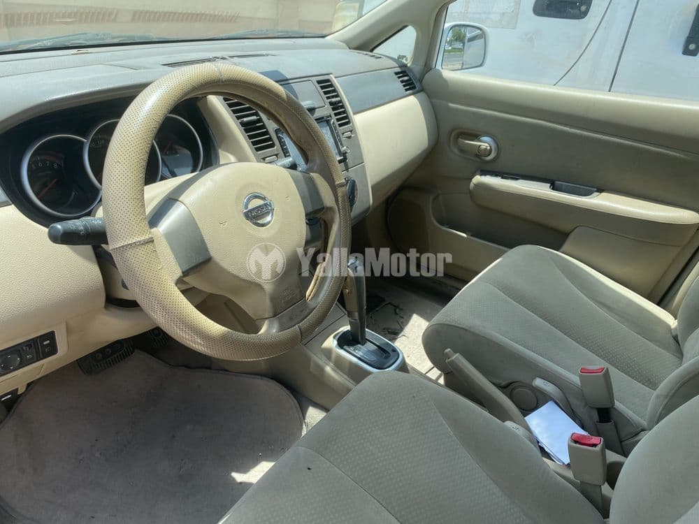 Used Nissan Tiida 1.8 Hatchback 2011