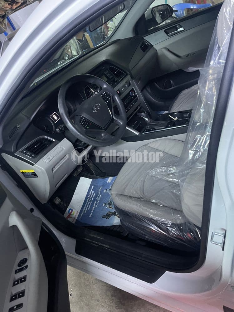 هيونداي سوناتا 2.4L Top 2017 مستعملة