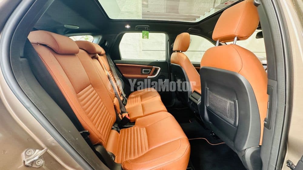 لاند روفر ديسكفري سبورت HSE Luxury 2015 مستعملة