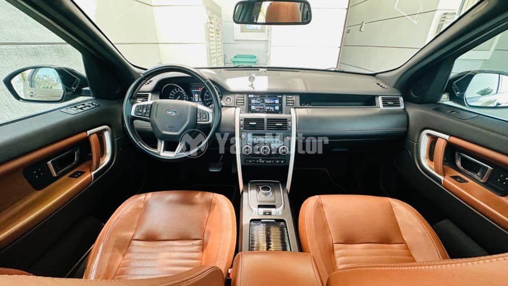 لاند روفر ديسكفري سبورت HSE Luxury 2015 مستعملة