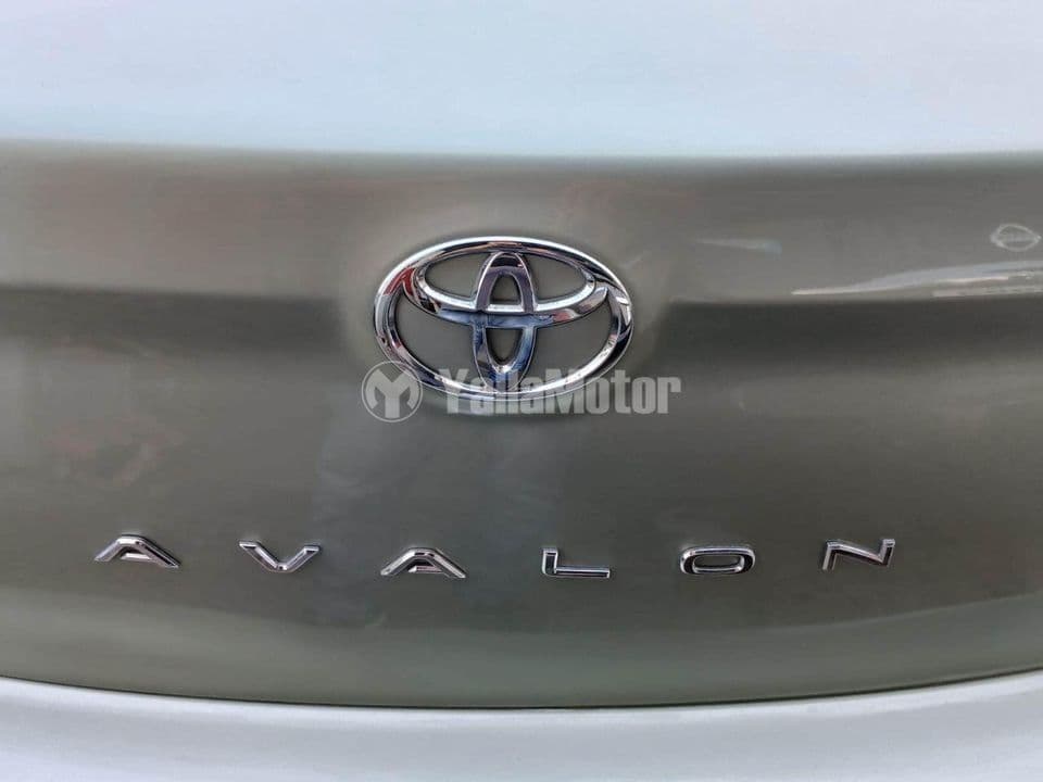Used Toyota Avalon 2008