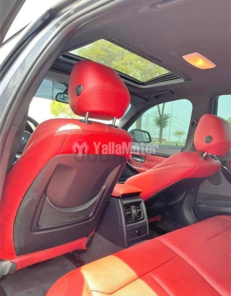 مستعملة بي إم دبليو الفئة الثالثة 320i 2014