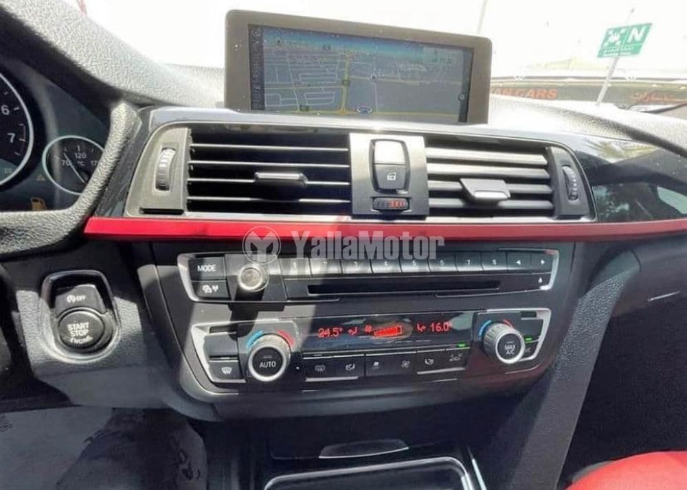 مستعملة بي إم دبليو الفئة الثالثة 320i 2014