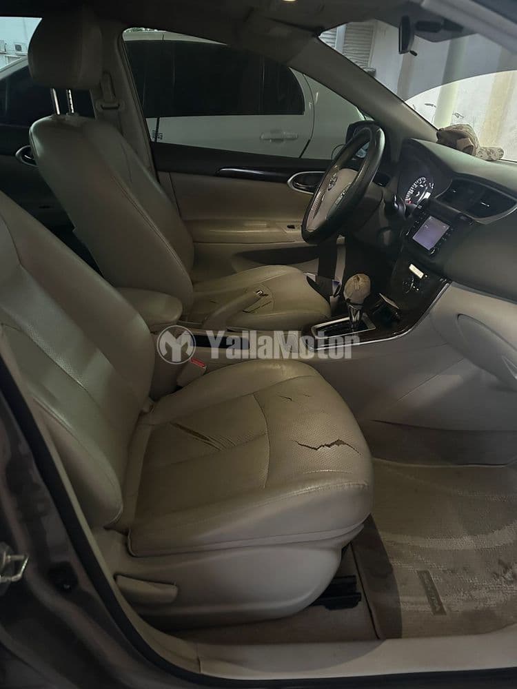 مستعملة نيسان سنترا 1.8L Sedan 2014