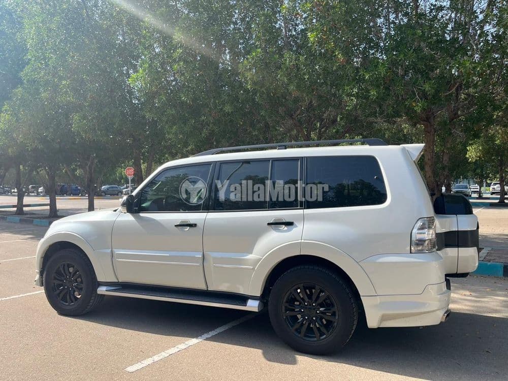 Used Mitsubishi Pajero GLS V6 2020