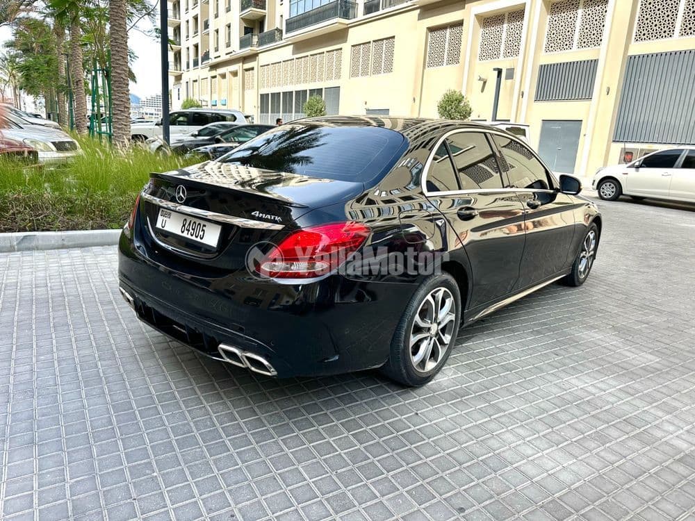 مرسيدس بنز سي-كلاس C 300 4MATIC 2016 مستعملة