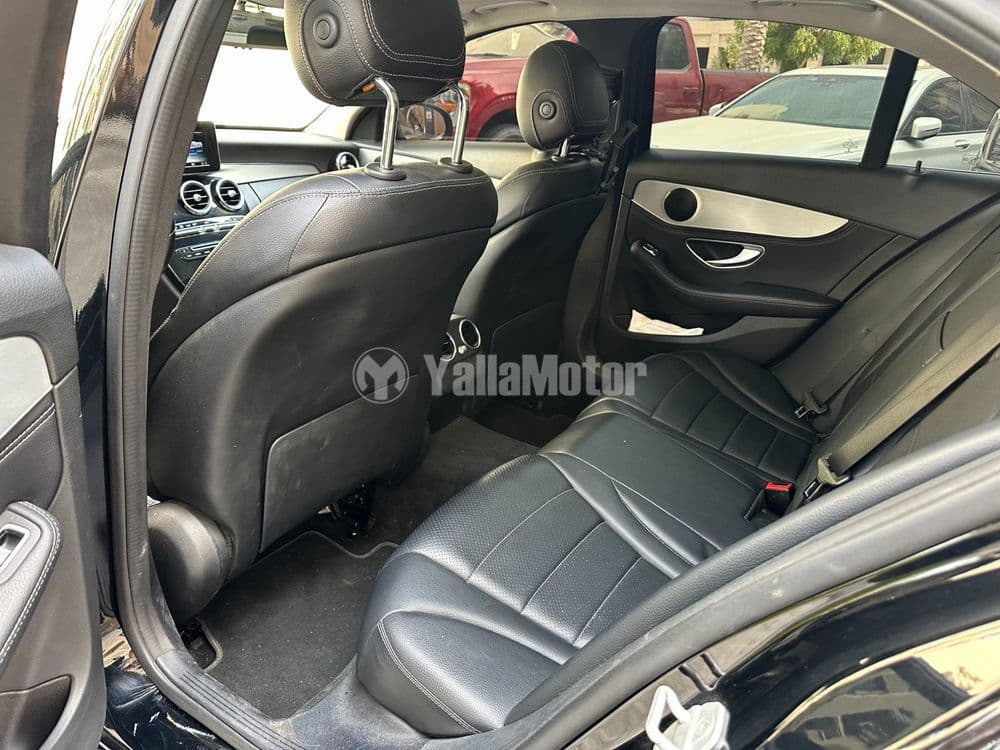 مرسيدس بنز سي-كلاس C 300 4MATIC 2016 مستعملة