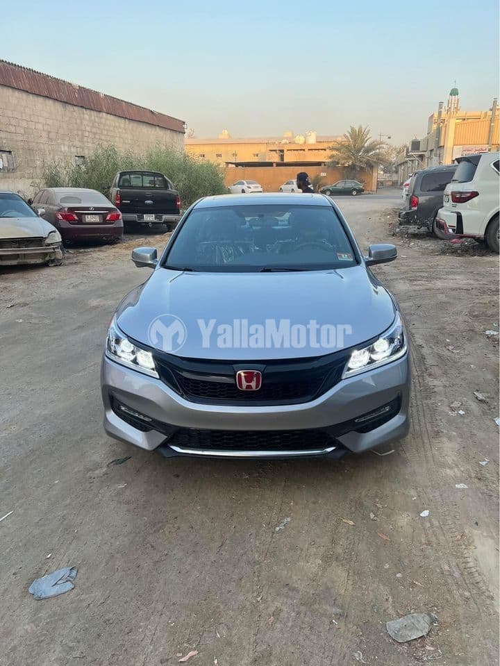 مستعملة هوندا أكورد 2017