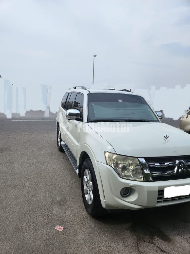 Used Mitsubishi Pajero 3.5L 5 Door 2014