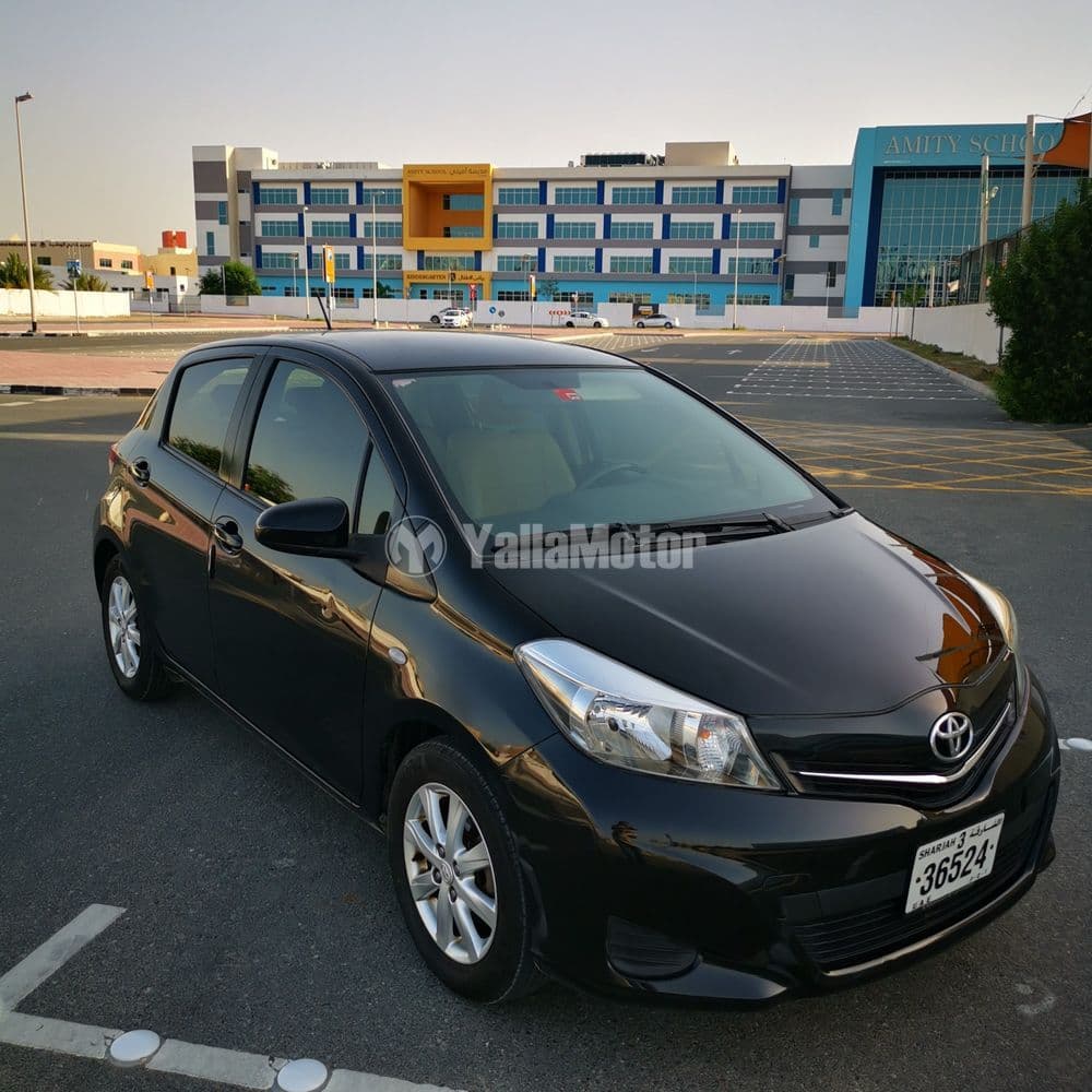 Used Toyota Yaris Hatchback 1.3L 2013
