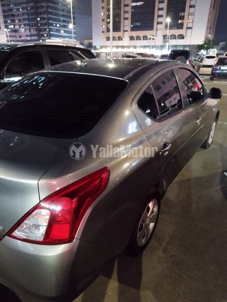 مستعملة نيسان صني 1.5 SL 2016