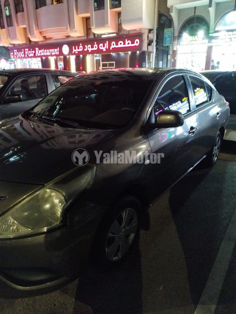 مستعملة نيسان صني 1.5 SL 2016