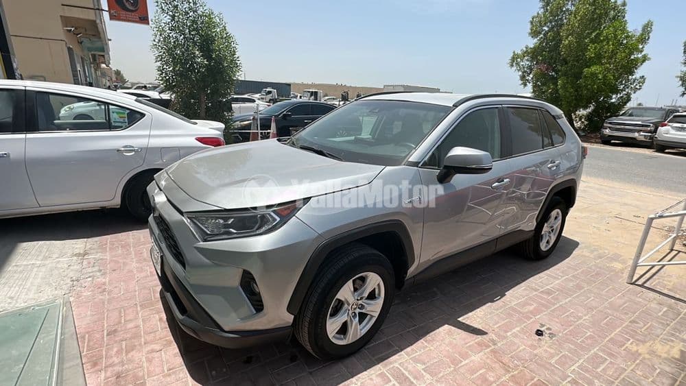 Used Toyota Rav4 2.5L XLE Hybrid AWD 2021