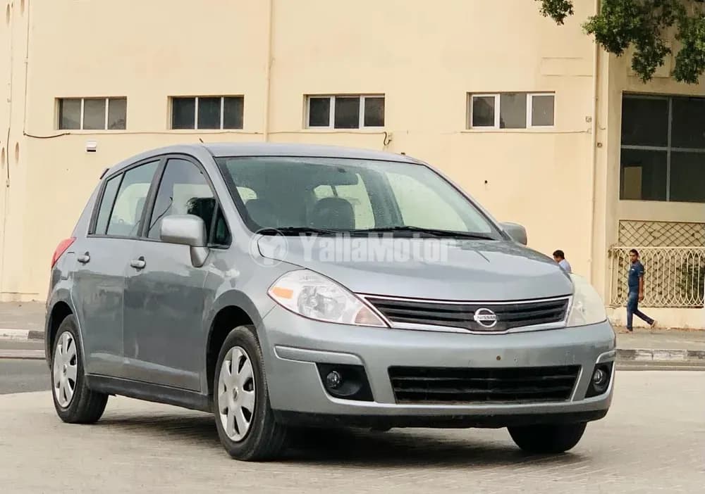 Used Nissan Versa 2011
