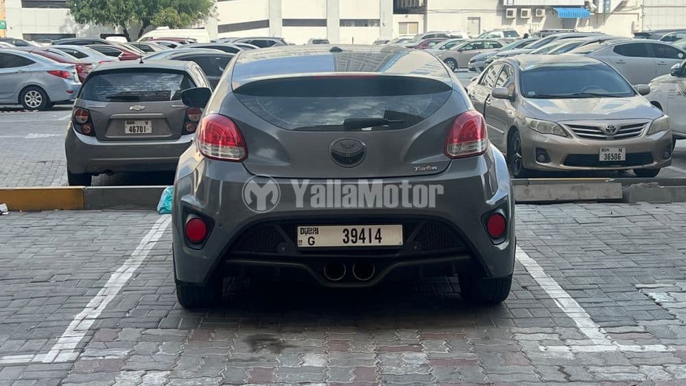 هيونداي فيلوستر 1.6L Turbo 2016 مستعملة