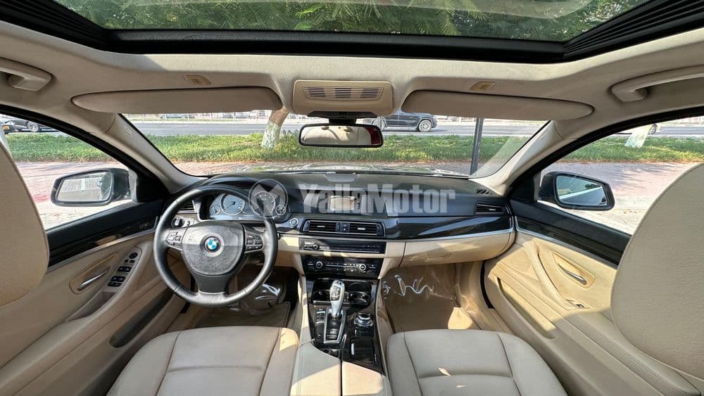 مستعملة بي إم دبليو الفئة الخامسة - سيدان 520i 2013