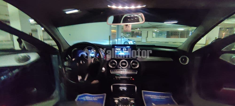 Used Mercedes-Benz C-Class C 200 2015