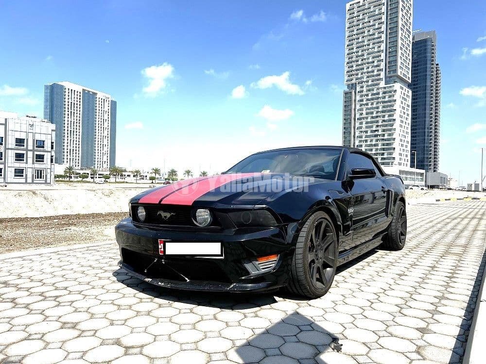 Used Ford Mustang V8 Convertible 5.0L 2012