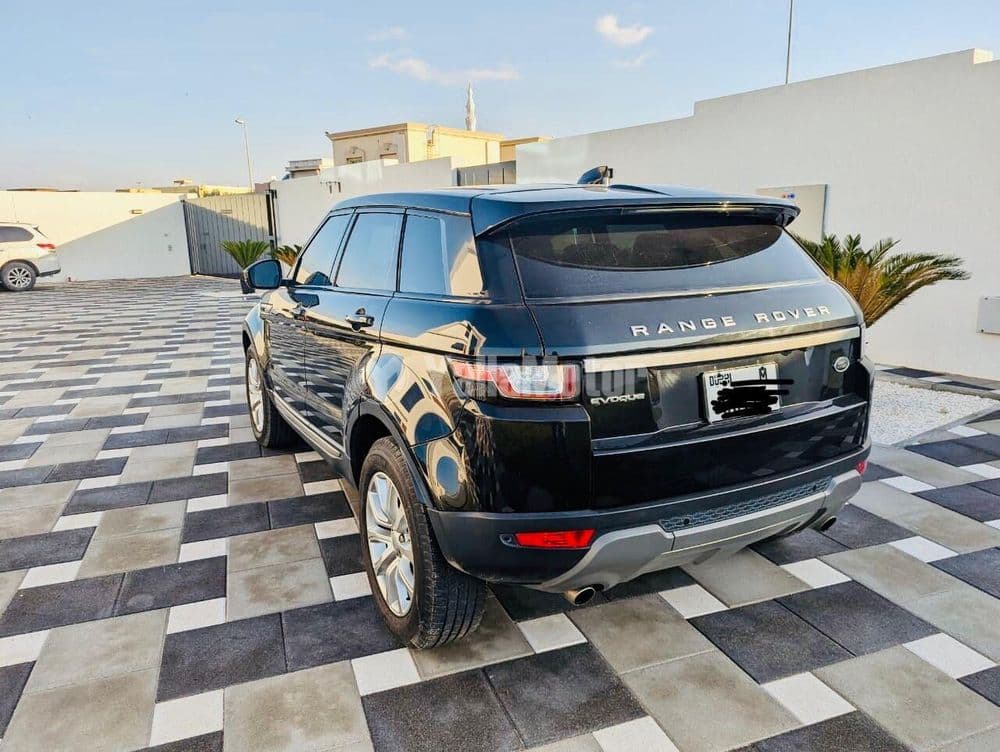 Used Land Rover Range Rover Evoque 2.0T R-Dynamic SE 200 PS 2019