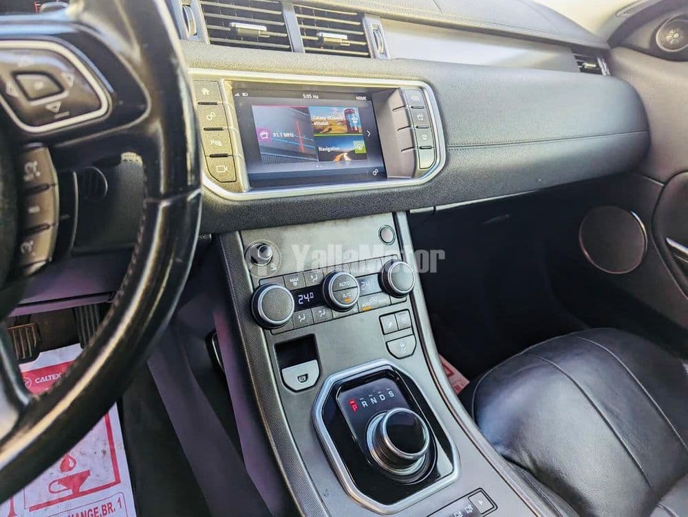 Used Land Rover Range Rover Evoque 2.0T R-Dynamic SE 200 PS 2019