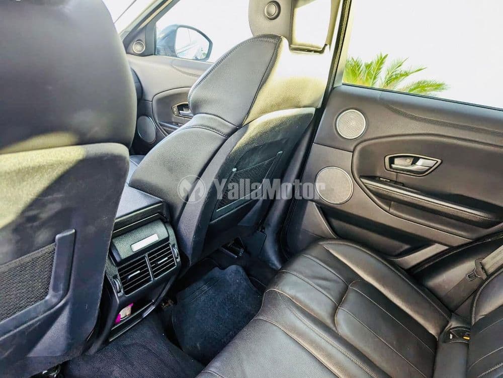 Used Land Rover Range Rover Evoque 2.0T R-Dynamic SE 200 PS 2019