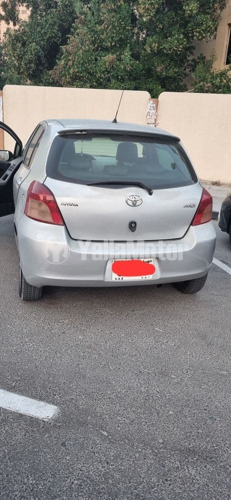 تويوتا يارس هاتشباك Hatchback 2008 مستعملة