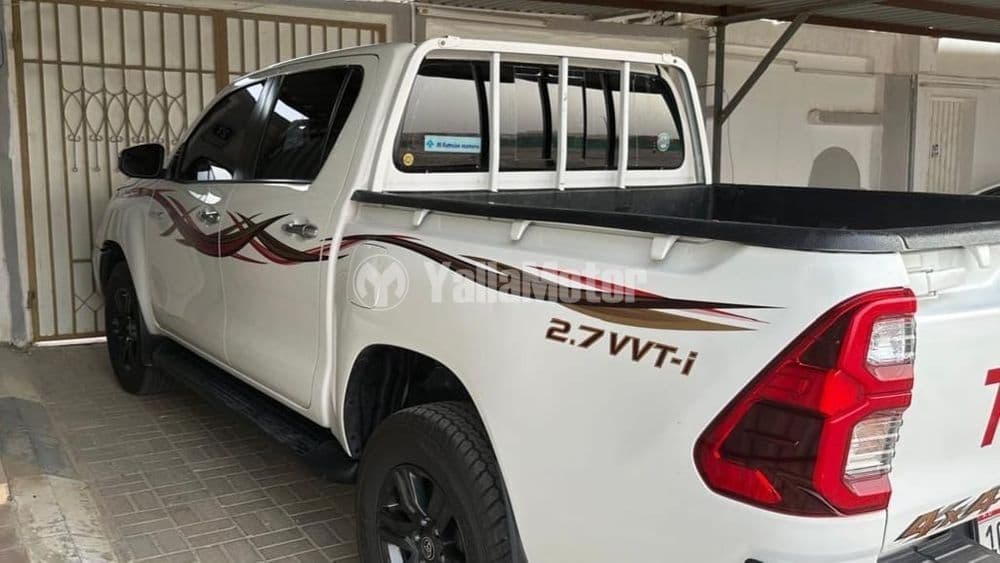 تويوتا هايلكس 2.7L Double Cab GLX 4x4 2021 مستعملة